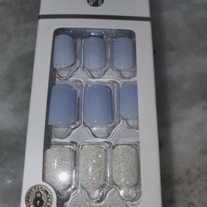 Kiss Impress Press-on Manicure